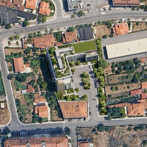 Terreno urbano para construção/entroncamento