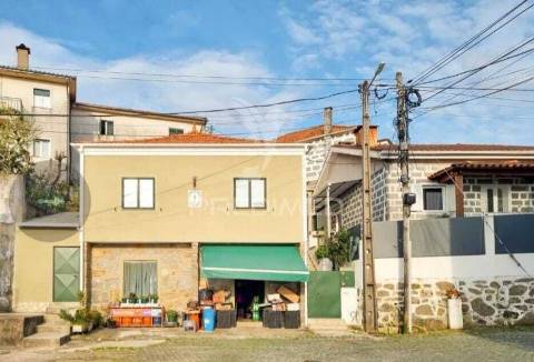 Moradia t3 em dume