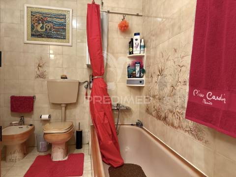 Apartamento t3 com garagem e excelentes varandas em fátima