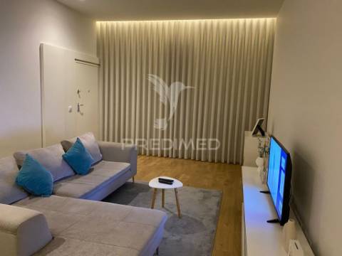 Apartamento t1 semi-novo no coração de braga – pronto a habitar