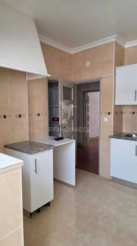 Apartamento t3 em alcobaça para compra