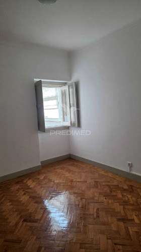 Apartamento t3 em alcobaça para compra