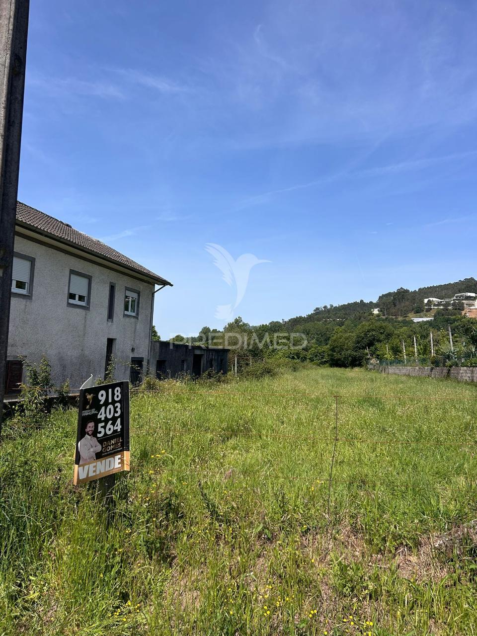 Terreno com 16 000 m2