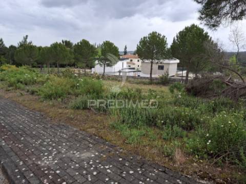 Lote de moradia