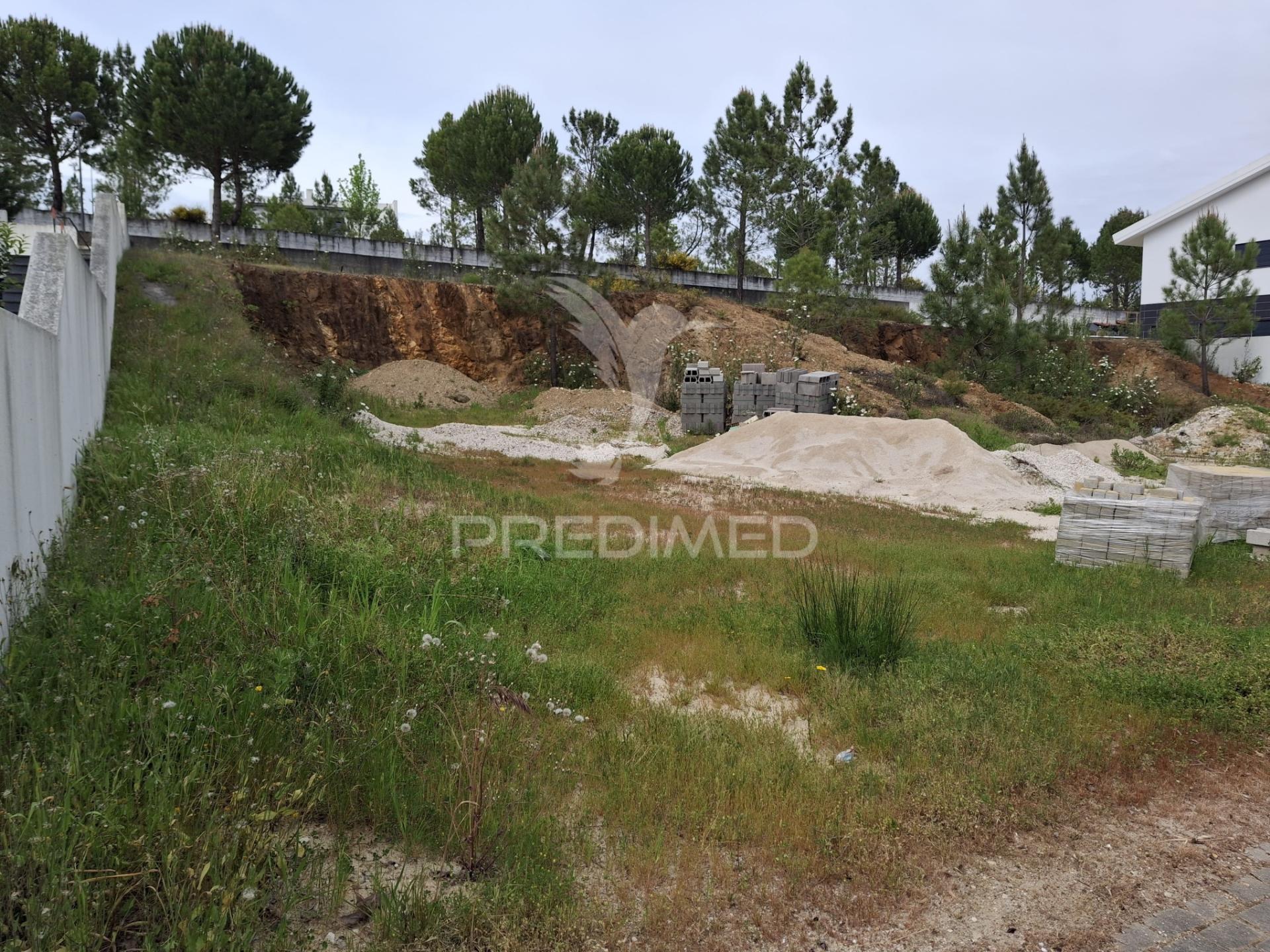 Lote de moradia