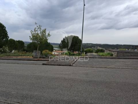 Lote de moradia