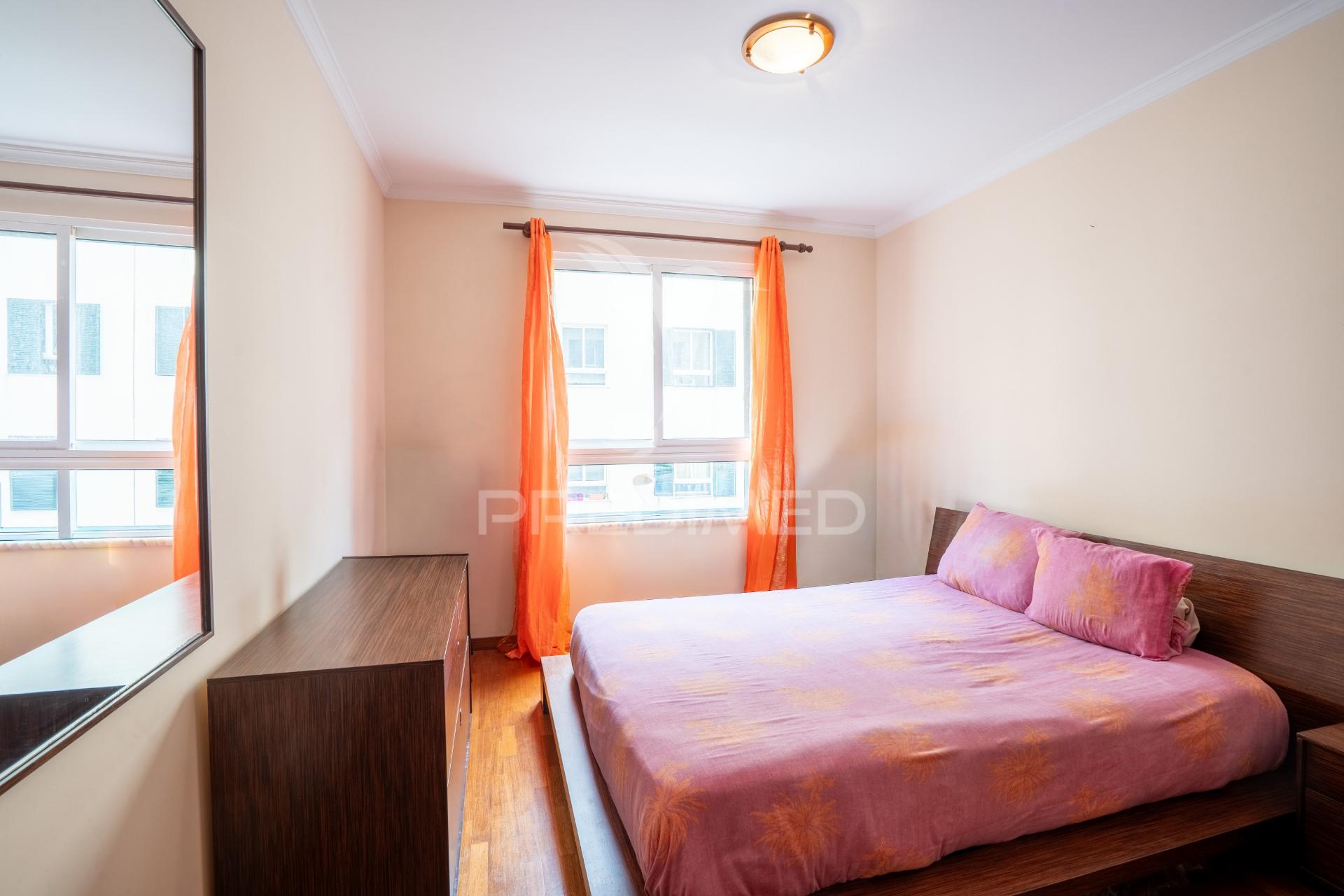 Apartamento t2 caniço