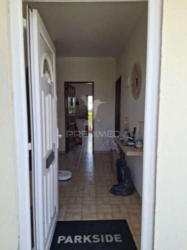 Moradia t3 com 3053 m2 em salvaterra de magos