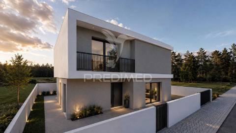 Lote no porto alto / samora correia com projeto aprovado