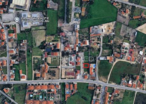 Lote no porto alto / samora correia com projeto aprovado