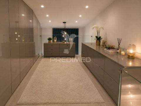✨ moradia totalmente remodelada com piscina, churrasqueira fechada e ambiente exclusivo ✨