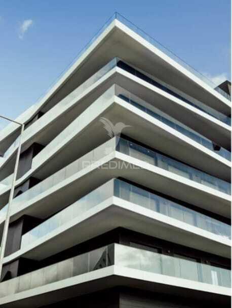Apartamentos t3 novos em ferreiros