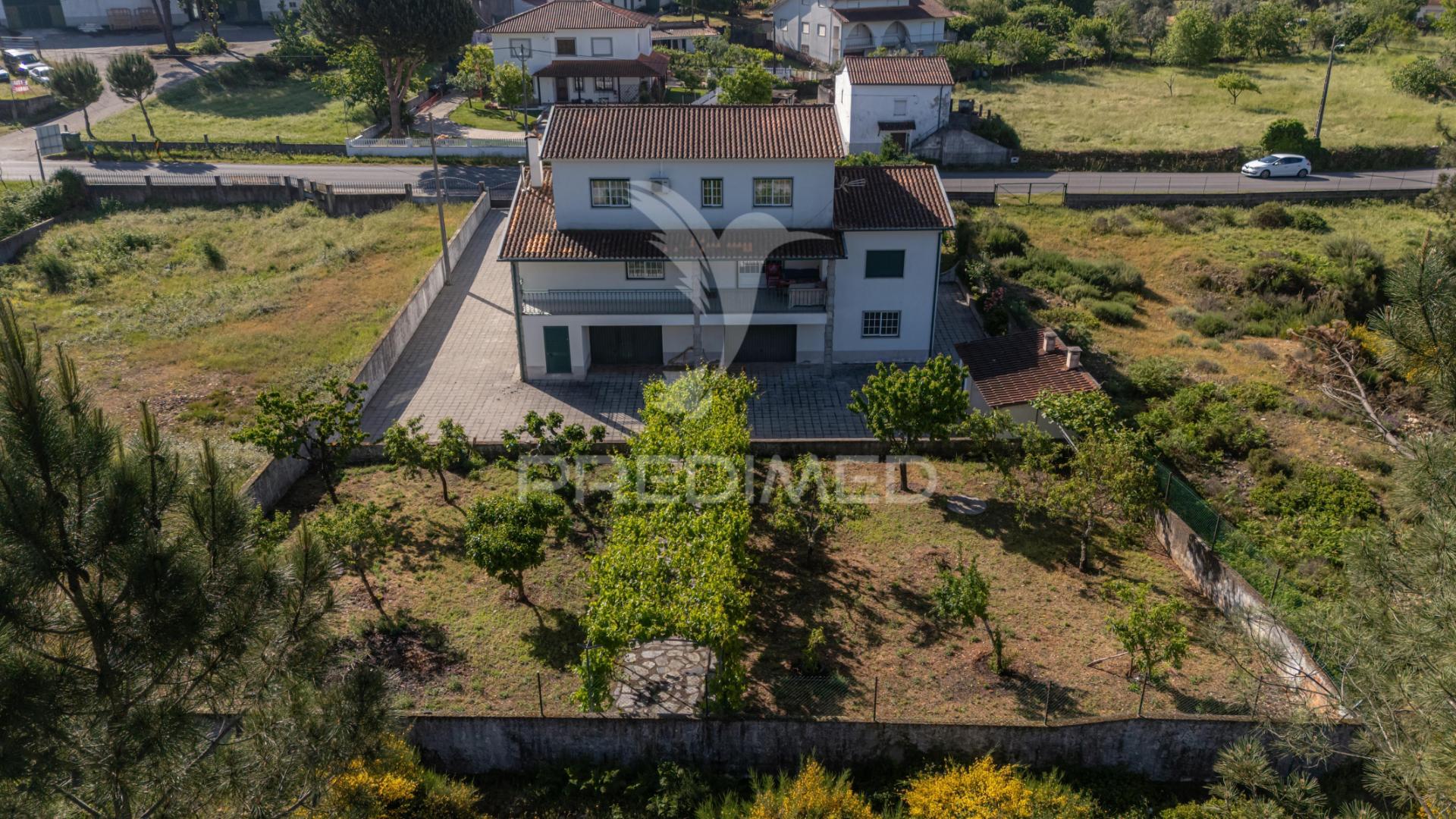 Moradia t5 côja arganil