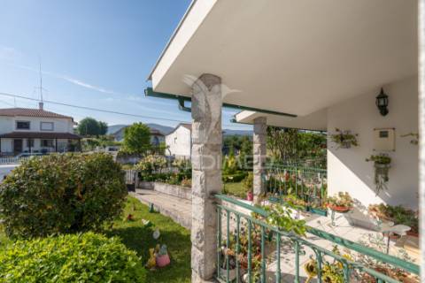 Moradia t5 côja arganil