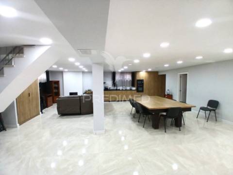 Moradia t5 quinta do conde