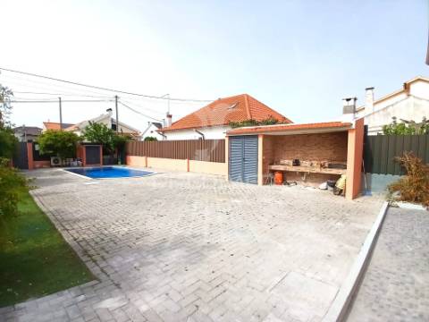 Moradia t5 quinta do conde