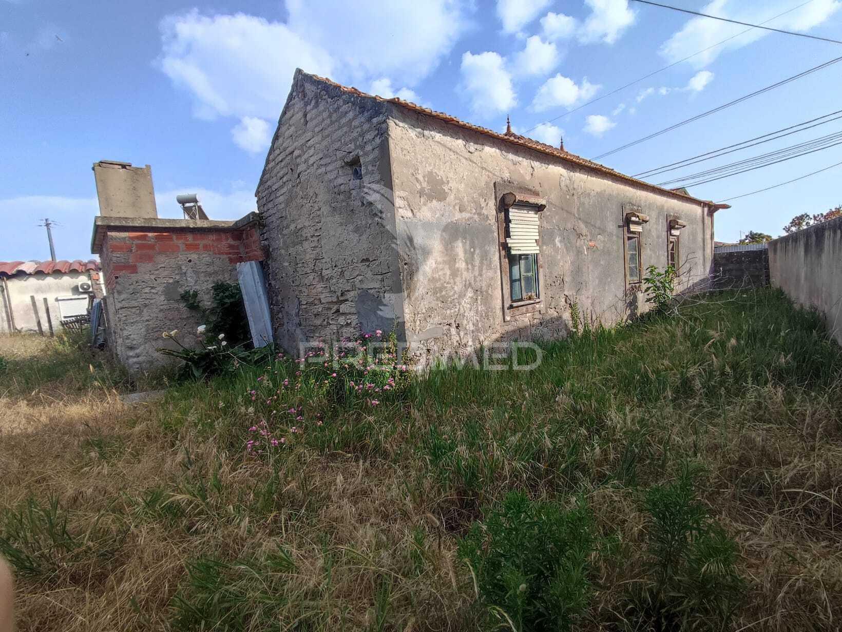 Moradia para reconstrução | terreno 1.550 m² | gafanha da nazaré | potencial construtivo