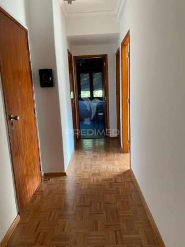 Apartamento t2 no centro de santarém | vista deslumbrante sobre o rio tejo