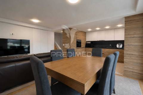 T3 duplex em vila verde- modernidade, conforto e funcionalidade com apenas 6 meses após a sua construção