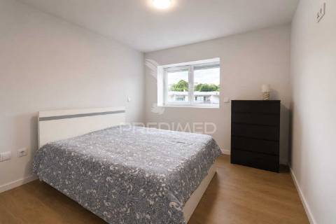 T3 duplex em vila verde- modernidade, conforto e funcionalidade com apenas 6 meses após a sua construção