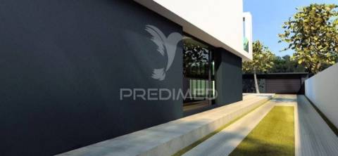 Moradias de luxo t4 +1 a 500 metros da praia em canidelo