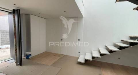 Moradias de luxo t4 +1 a 500 metros da praia em canidelo