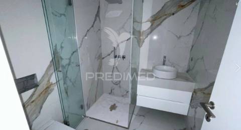 Moradias de luxo t4 +1 a 500 metros da praia em canidelo