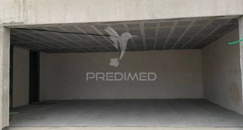 Moradias de luxo t4 +1 a 500 metros da praia em canidelo
