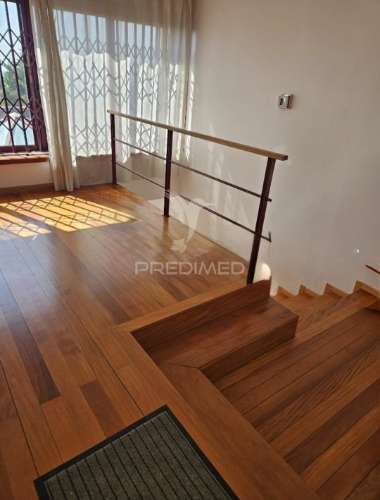 Exclusiva moradia t6: o refúgio perfeito entre o luxo e a privacidade