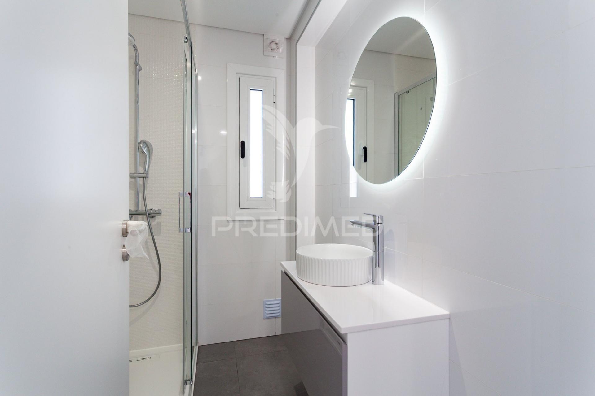 Moradia t4 nova em tires | design contemporâneo | eficiência energética a | zona residencial exclusiva
