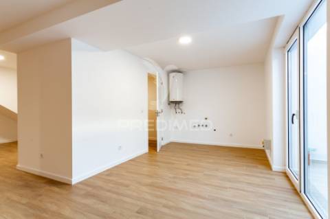 Moradia t4 nova em tires | design contemporâneo | eficiência energética a | zona residencial exclusiva