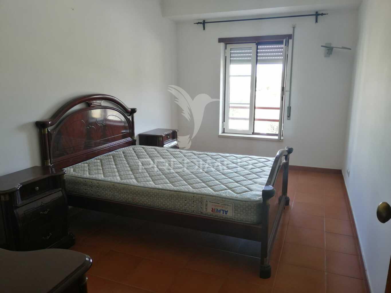 Apartamento t2 - grândola **arrendamento**