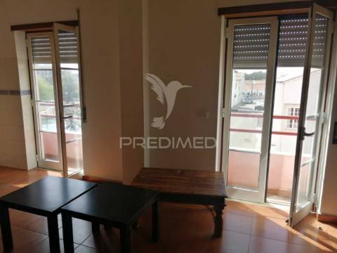 Apartamento t2 - grândola **arrendamento**