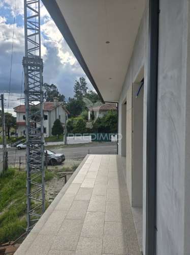 Moradia moderna t3/t4 em revelhe – fafe