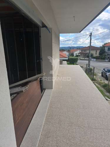 Moradia moderna t3/t4 em revelhe – fafe