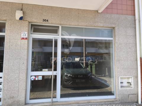Loja para arrendamento na gafanha da nazaré