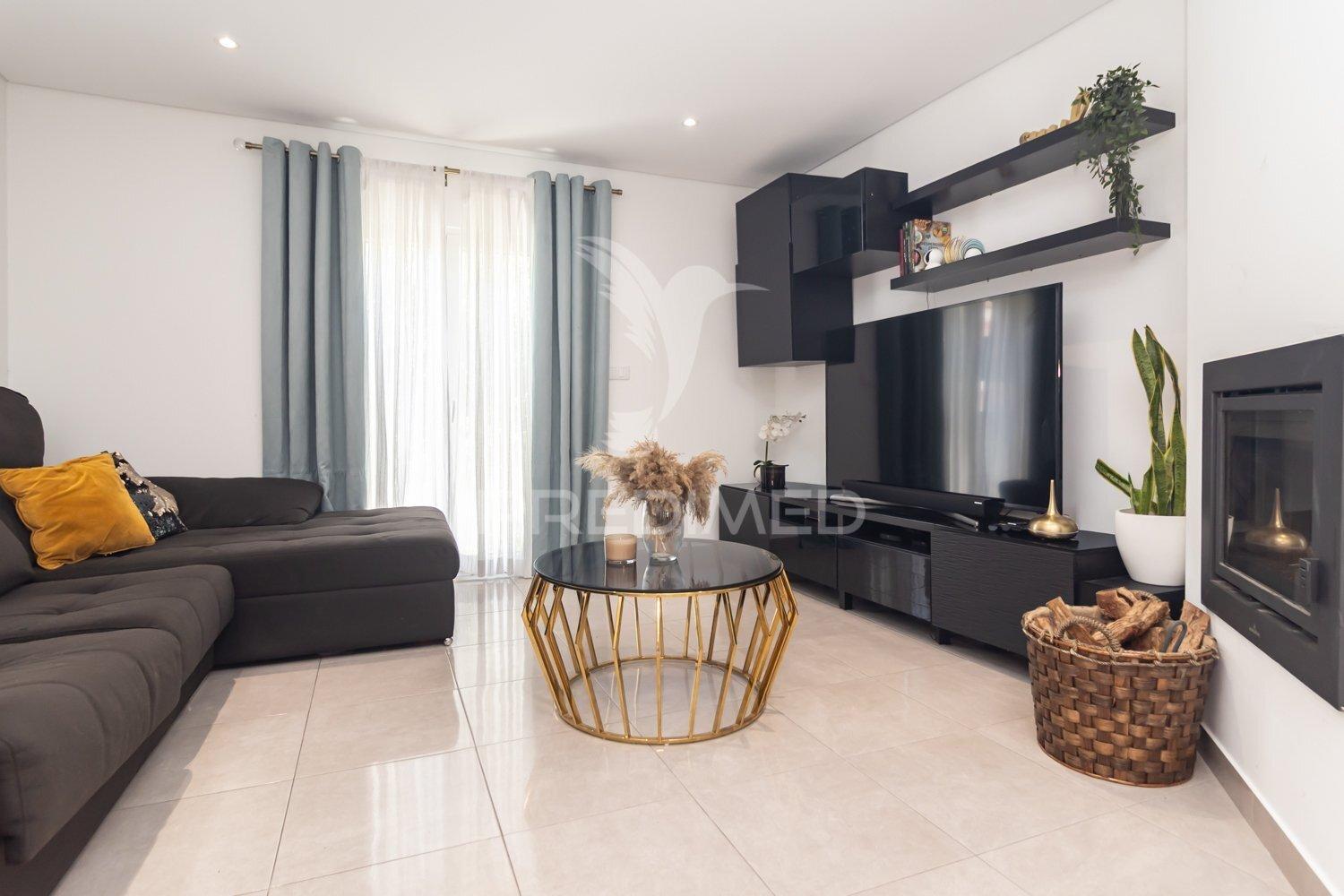 Moradia t3 geminada || quinta do conde