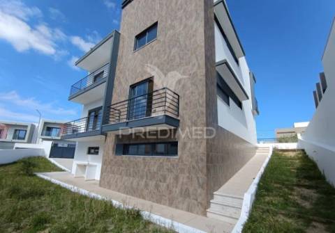 Moradia t5 feijó
