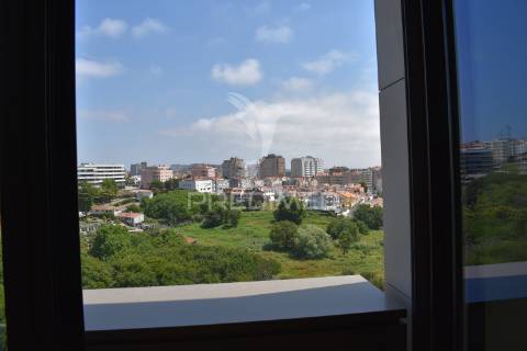 Excelente t1 novo centro de gaia
