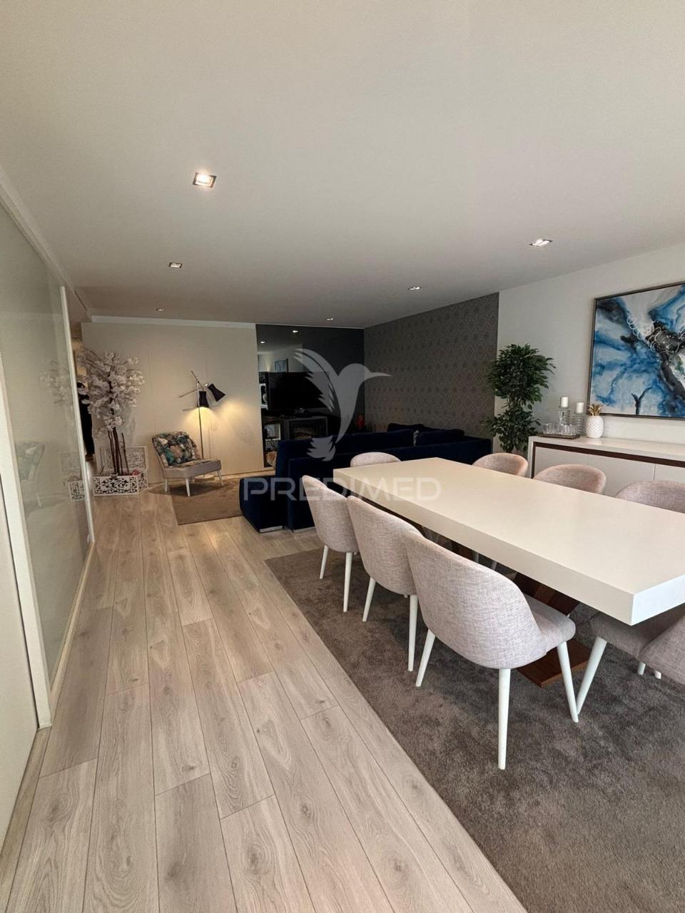 Excelente apartamento t3 em ferreiros-braga