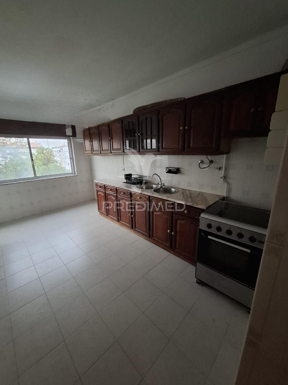 Apartamento t3 com garagem | excelente oportunidade!