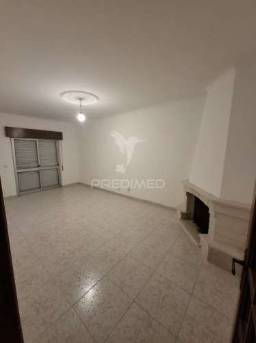 Apartamento t3 com garagem | excelente oportunidade!