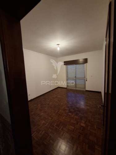 Apartamento t3 com garagem | excelente oportunidade!