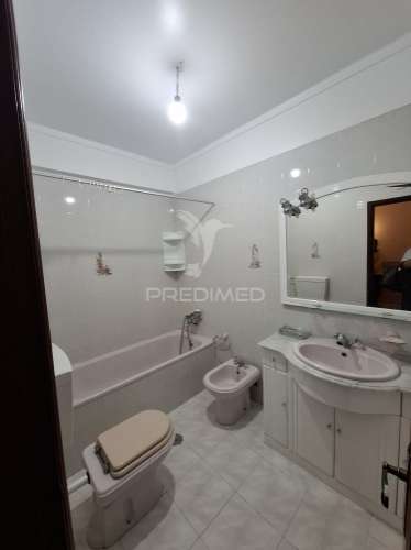 Apartamento t3 com garagem | excelente oportunidade!