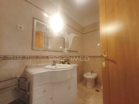 Apartamento r/c t3 | vila nova da barquinha - santarém