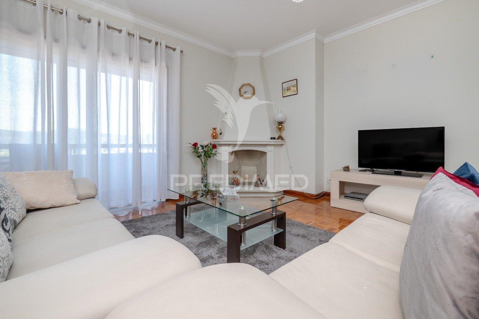Apartamento tipologia t3 centro de barcelos, junto ao ipca