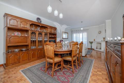 Apartamento tipologia t3 centro de barcelos, junto ao ipca