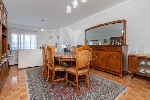 Apartamento tipologia t3 centro de barcelos, junto ao ipca