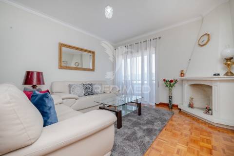Apartamento tipologia t3 centro de barcelos, junto ao ipca