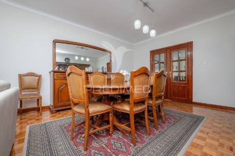 Apartamento tipologia t3 centro de barcelos, junto ao ipca